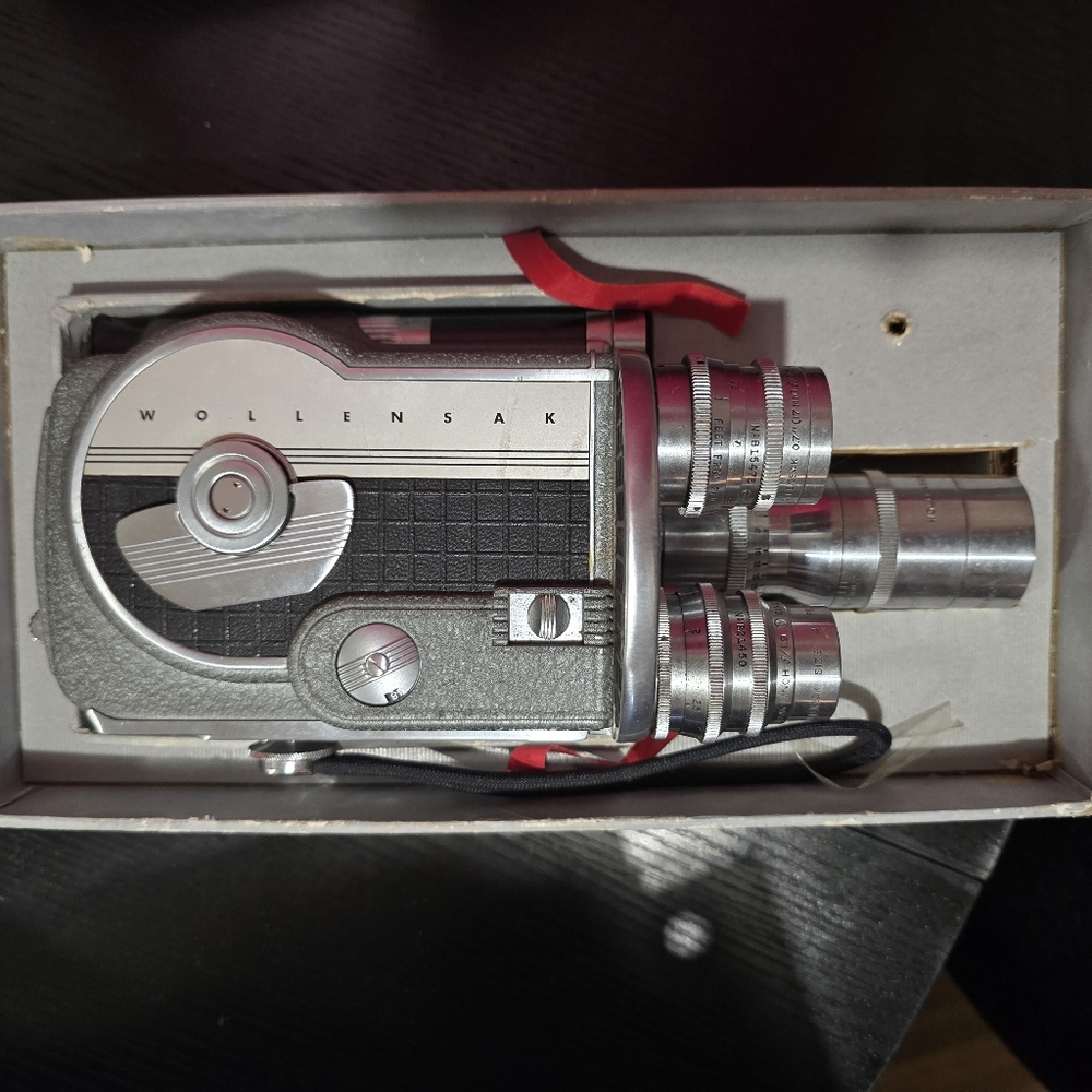 Wollensak 93 Turret 16mm Vintage Movie Camera W/ Original Box & Manual UNTESTED